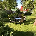 Solar - House With Private Garden