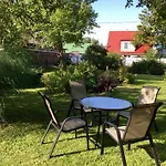 Apartamento Solar - House With Private Garden Pärnu