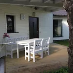 Solar - House With Private Garden