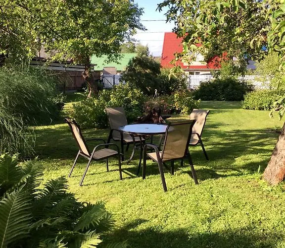 Solar - House With Private Garden