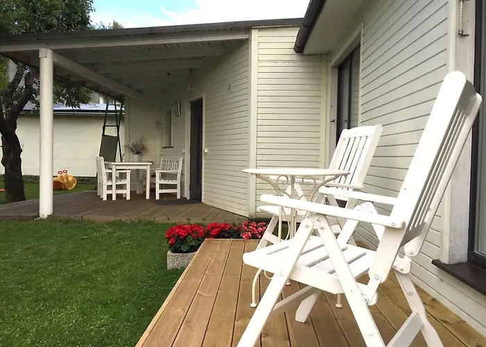 Апартаменты Solar - House With Private Garden Пярну