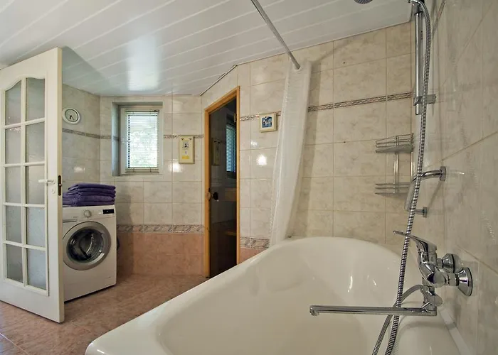 Апартаменты Solar - House With Private Garden Пярну